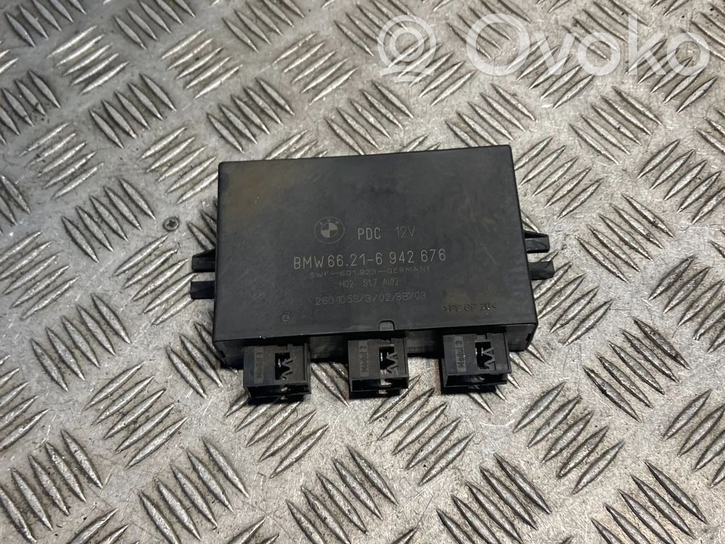 Pysäköintitutkan (PCD) ohjainlaite/moduuli   6942676