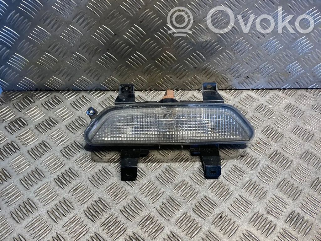 Reverse light   FR3B15500A
