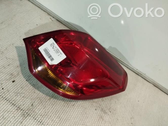 Opel Astra J Luci posteriori