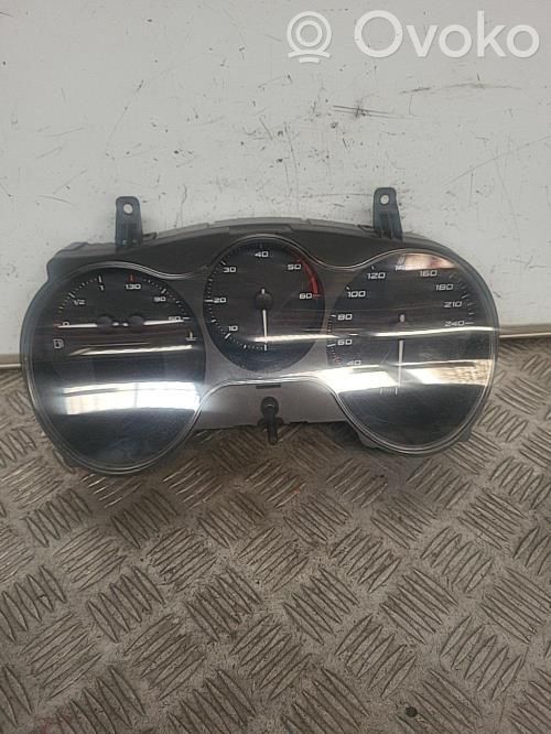 Seat Altea Geschwindigkeitsmesser Cockpit