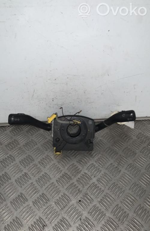 Volkswagen Golf IV Bloc semnalizator și ștergător parbriz 