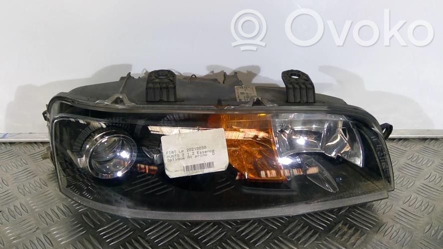 Fiat Punto (188) Phare frontale