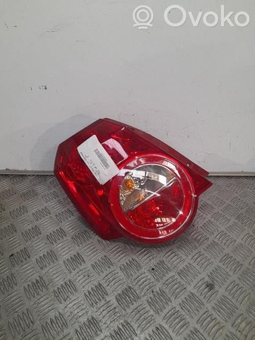 Chevrolet Aveo Lampă spate în caroserie