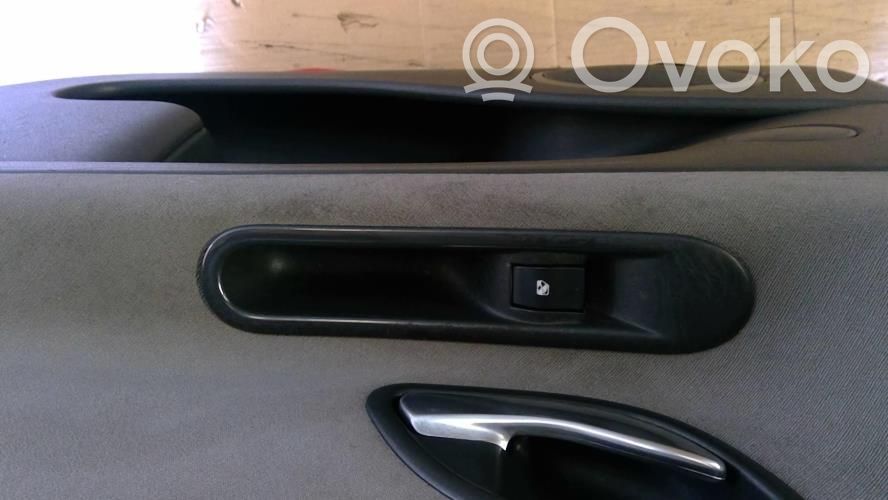 Electric window control switch   8200220507