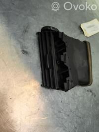 BMW 5 E60 E61 Grilă ventilație/ramă laterală bord 
