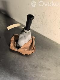 Renault Megane III Revêtement pommeau de levier de vitesses cuir