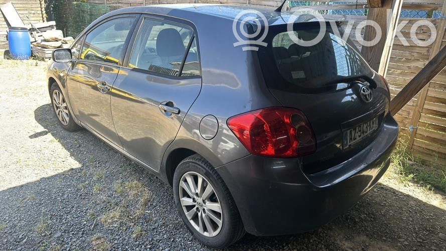 Toyota Auris 150 Półoś przednia