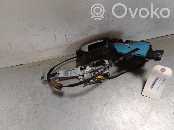 Peugeot 207 Zamek drzwi tylnych