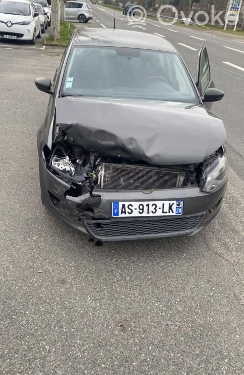 Volkswagen Polo V 6R Boczna kratka nawiewu deski rozdzielczej