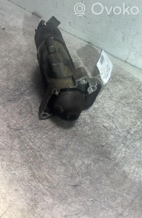 Starteris   233001073R