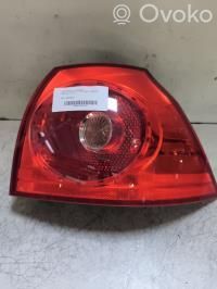 Volkswagen Golf V Luci posteriori