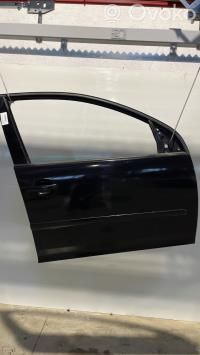 Volkswagen Golf V Drzwi przednie 