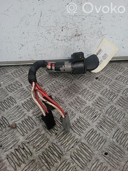 Cerradura de encendido   00004162W4