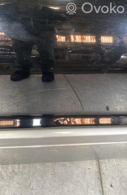 Mitsubishi Pajero Priekinės durys 