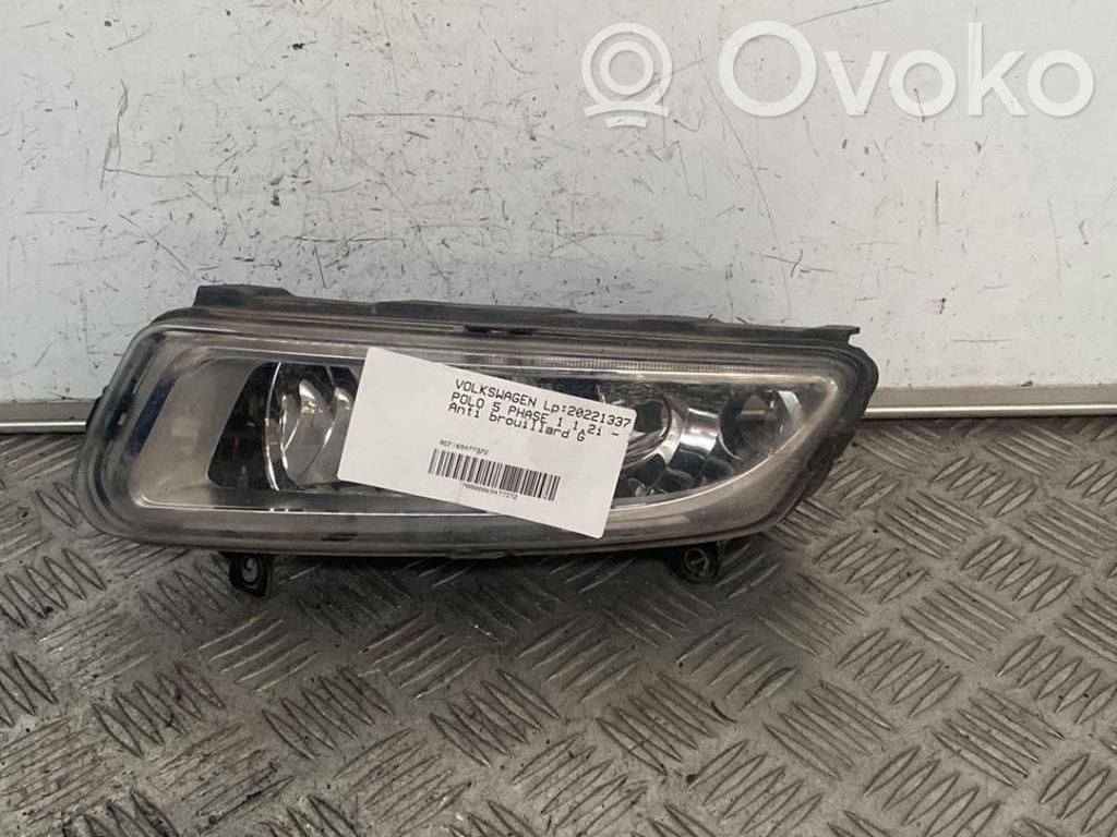 Volkswagen Polo V 6R Feu antibrouillard avant