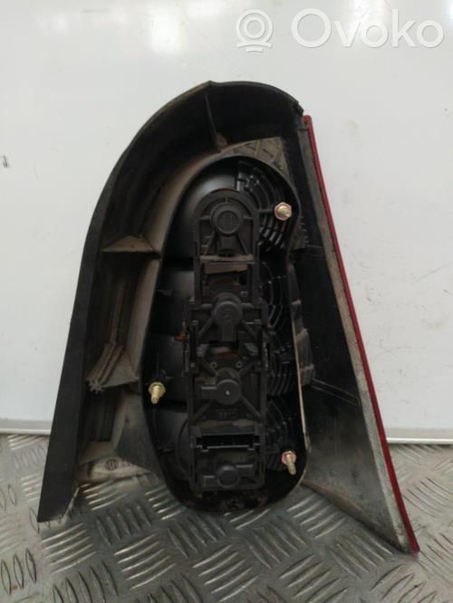 Mercedes-Benz A W168 Lampă spate în caroserie