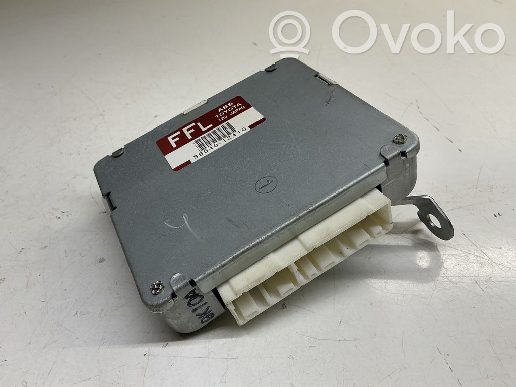 Toyota Corolla E110 ABS control unit/module 
