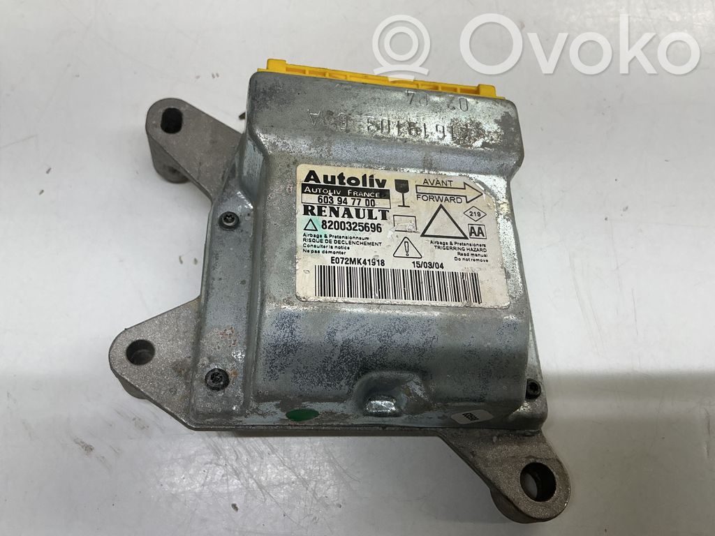 Sterownik / Moduł Airbag   8200325696,603947700,E072MK41918