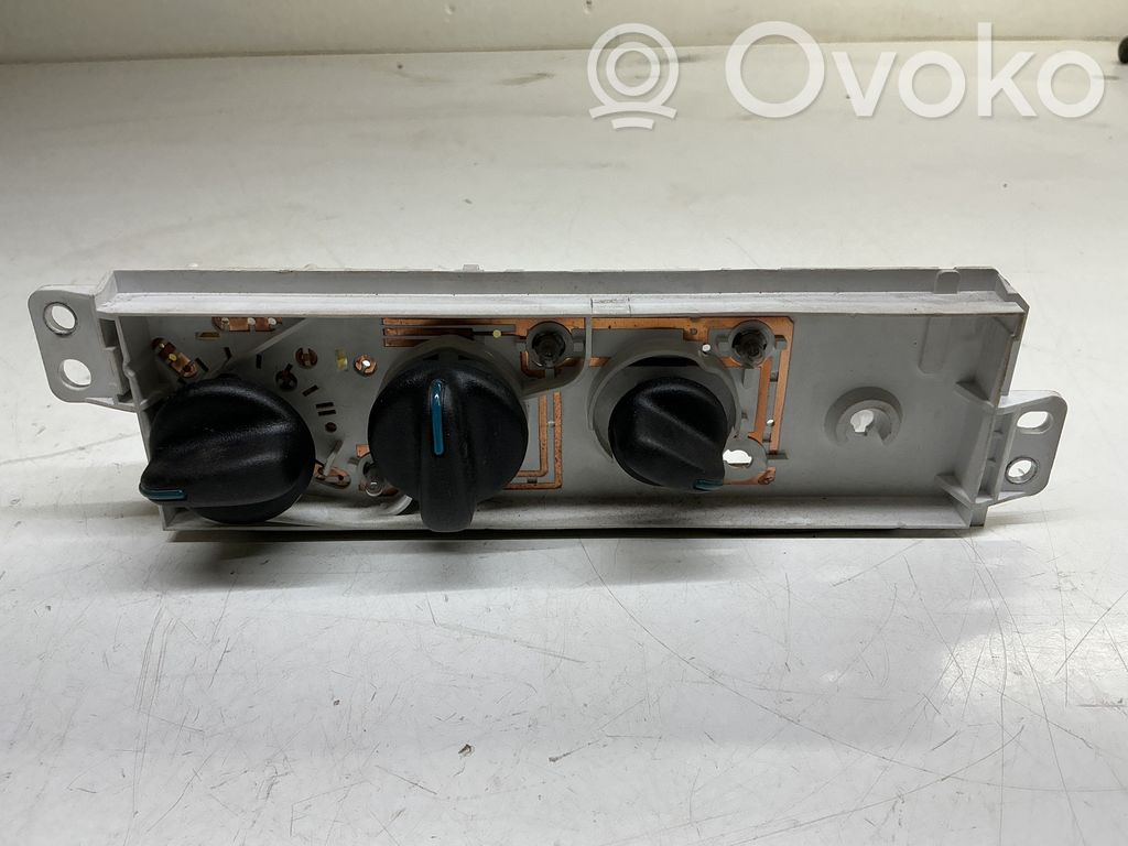 Climate control unit   04885337AA,58024BF,2469B,58024B