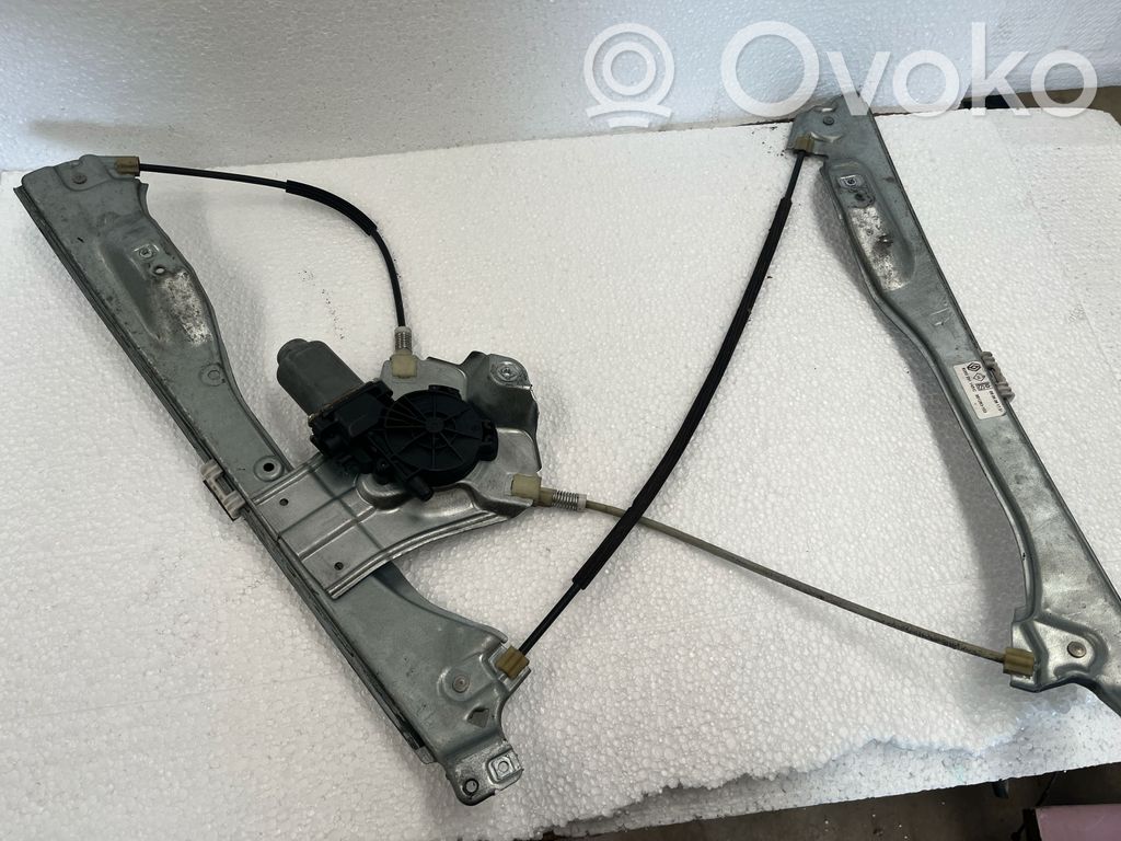 Elektryczny podnośnik szyby drzwi przednich   8200291145,981283103,0606061751