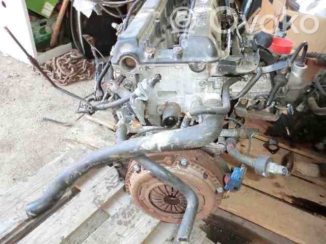 Двигатель   B205E