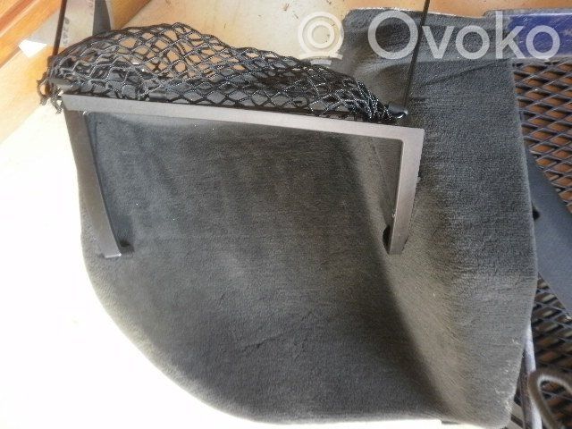 Tailgate/boot lid cover trim