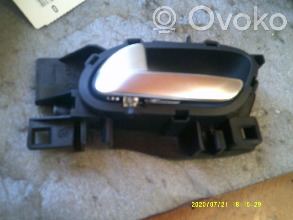 Citroen DS4 Front door interior handle 