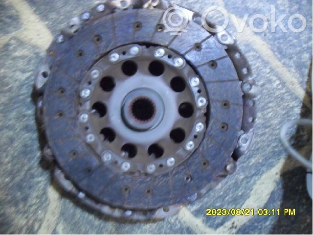 Clutch pressure plate