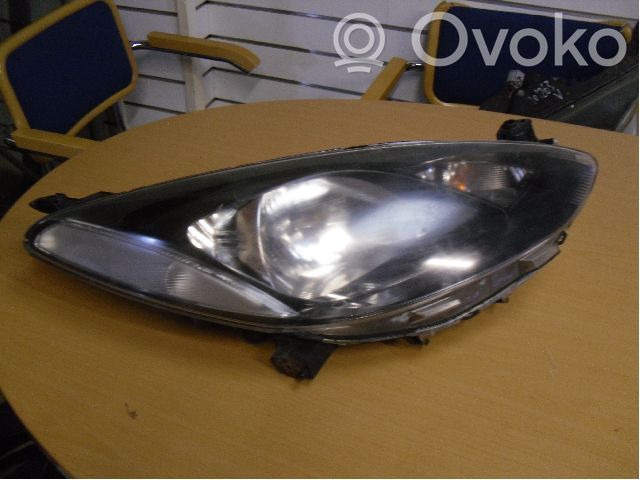 Headlight/headlamp   D65151030