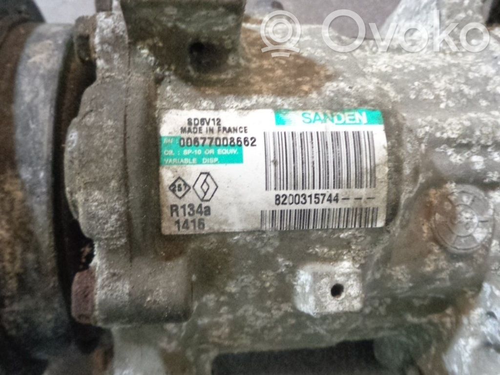 Nissan Kubistar Ilmastointilaitteen kompressorin pumppu (A/C) 