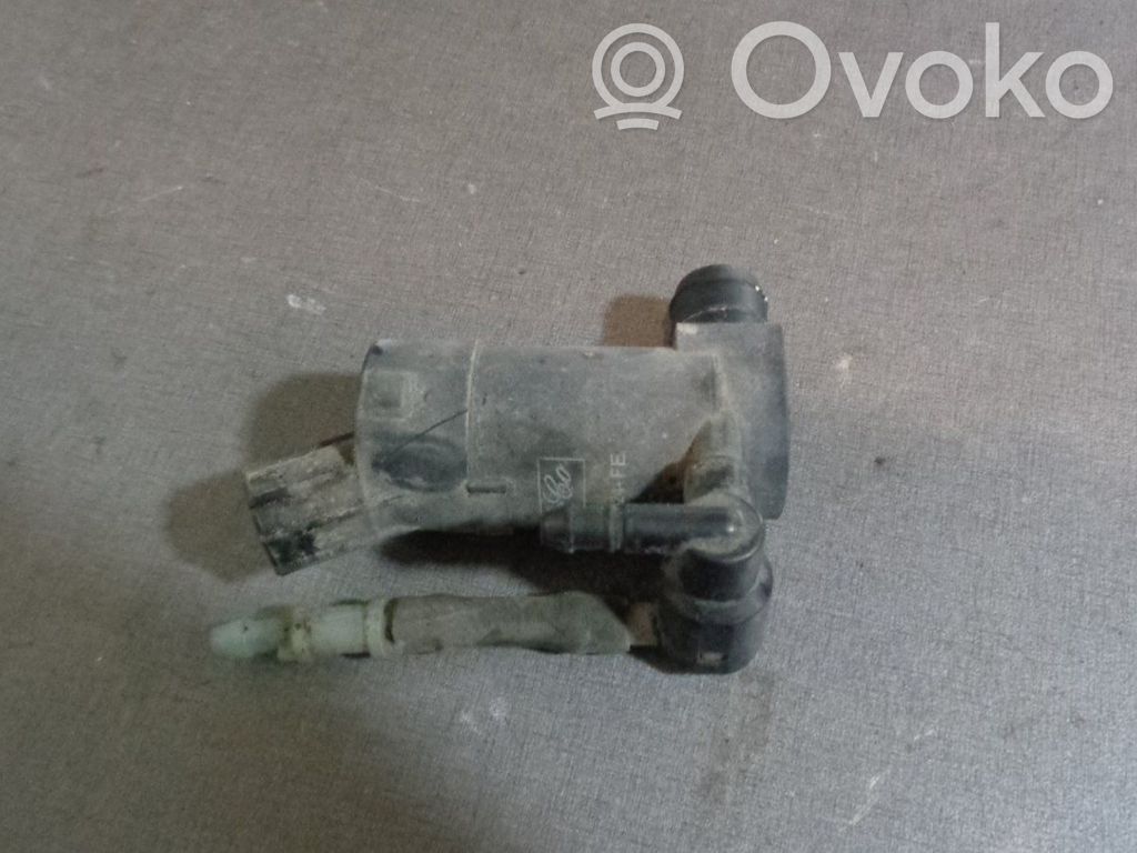 Windscreen/windshield washer pump   1S7117K624FE