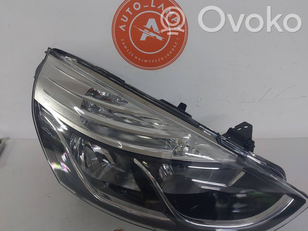 Renault Clio IV Phare frontale 