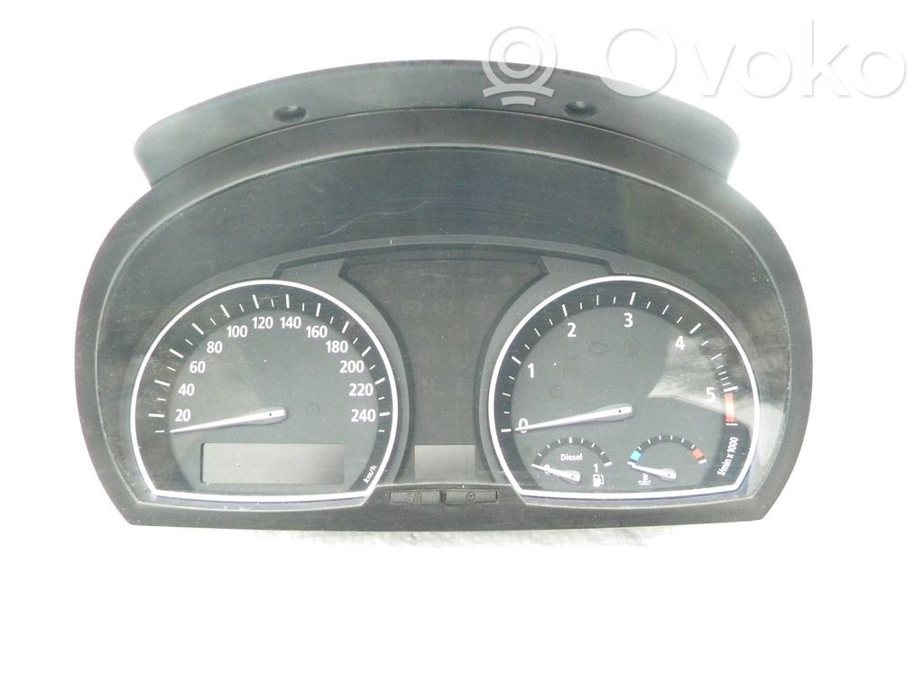 BMW X3 E83 Spidometrs (instrumentu panelī) 