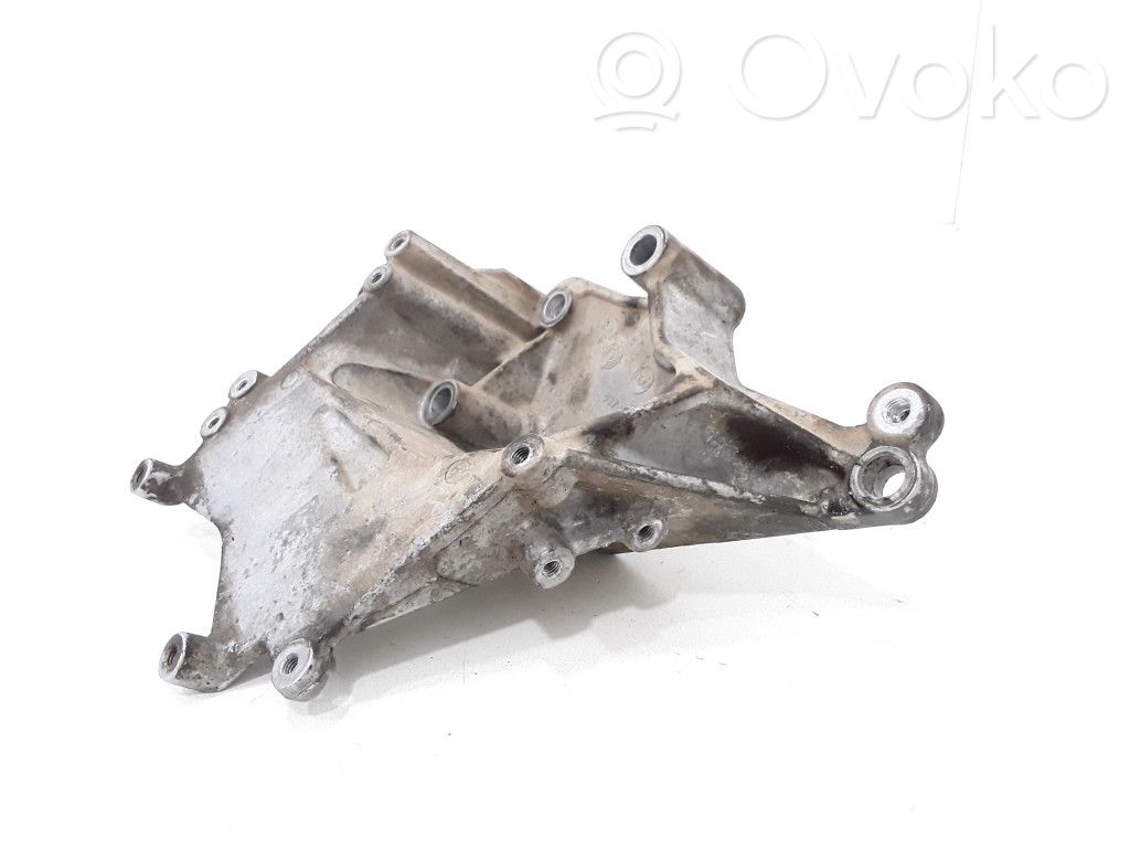 Engine mounting bracket   897255256A