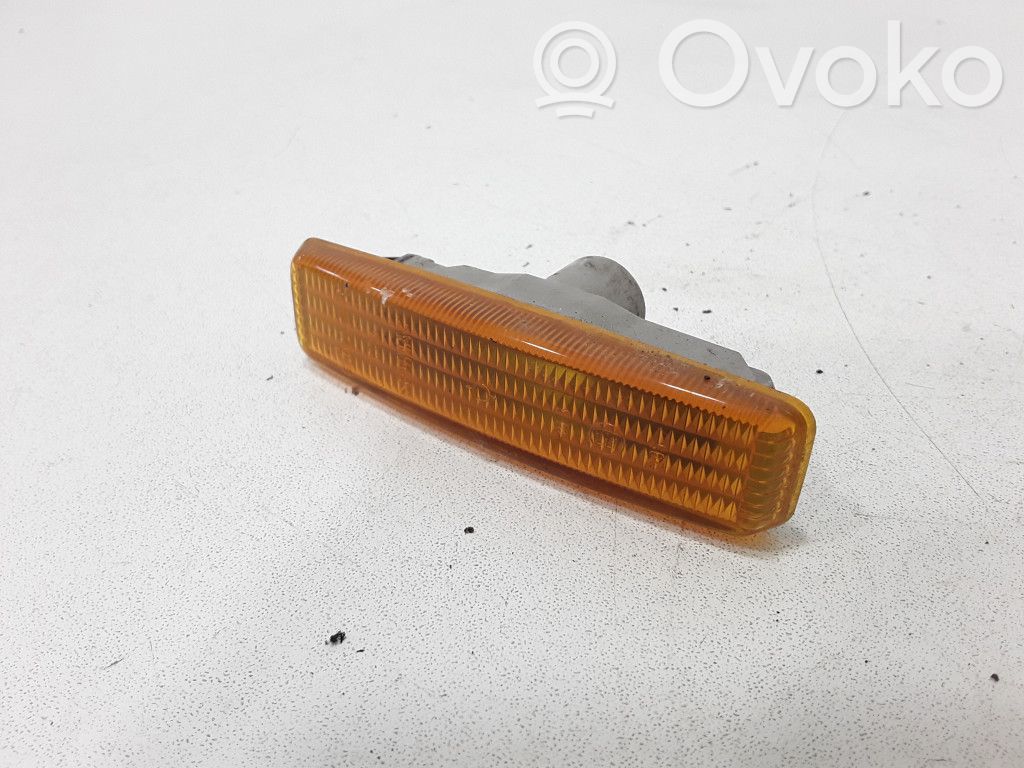 BMW 5 E39 Front fender indicator light 
