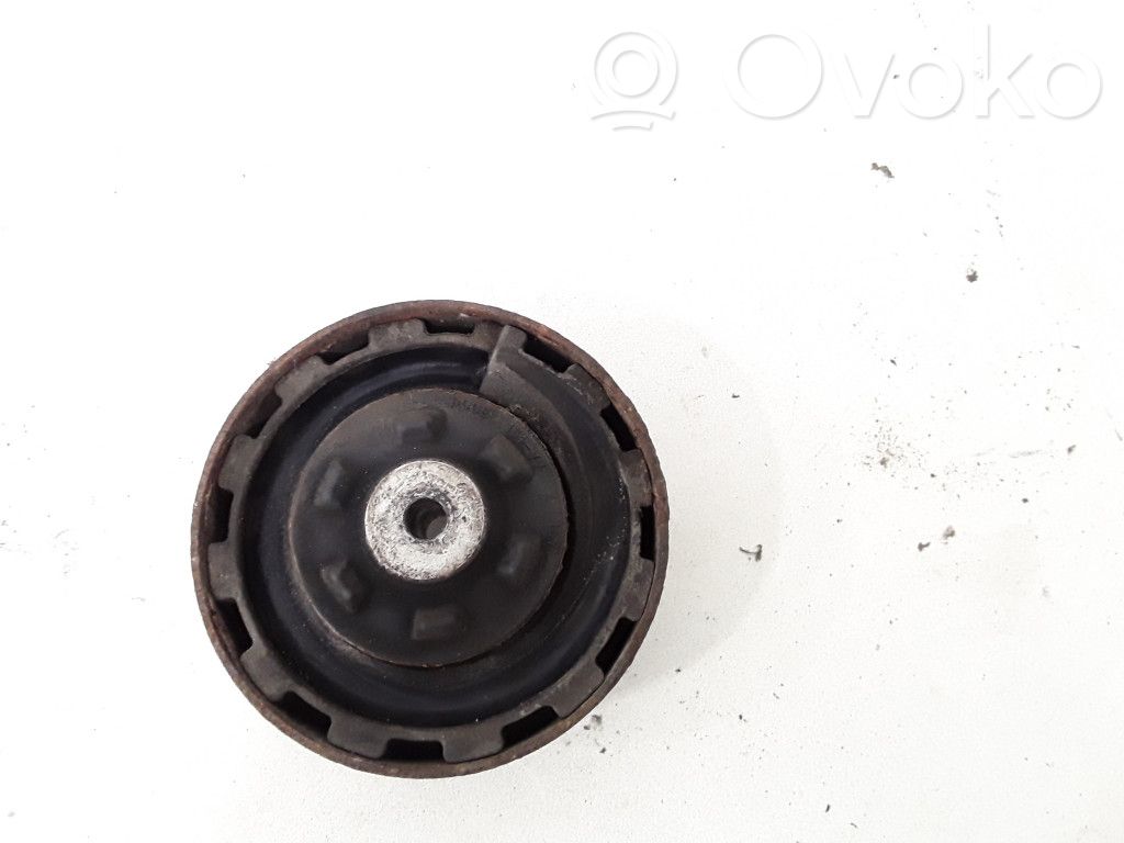 BMW 5 E39 Front coil spring rubber mount 