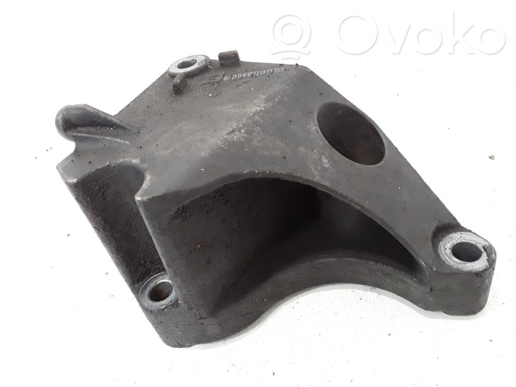 Saab 9-3 Ver2 Gearbox mounting bracket 