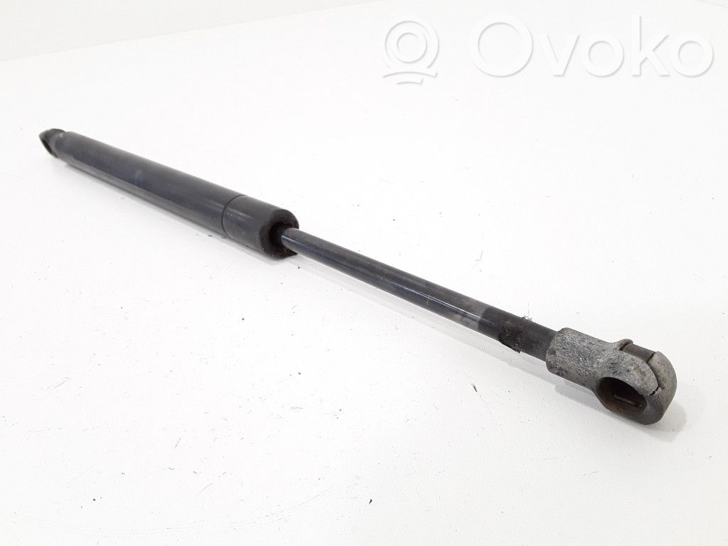 BMW 3 E46 Tailgate/trunk strut/damper 