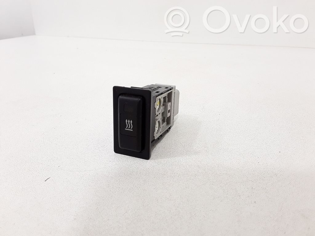 Toyota Avensis T250 Windscreen/window heater switch 