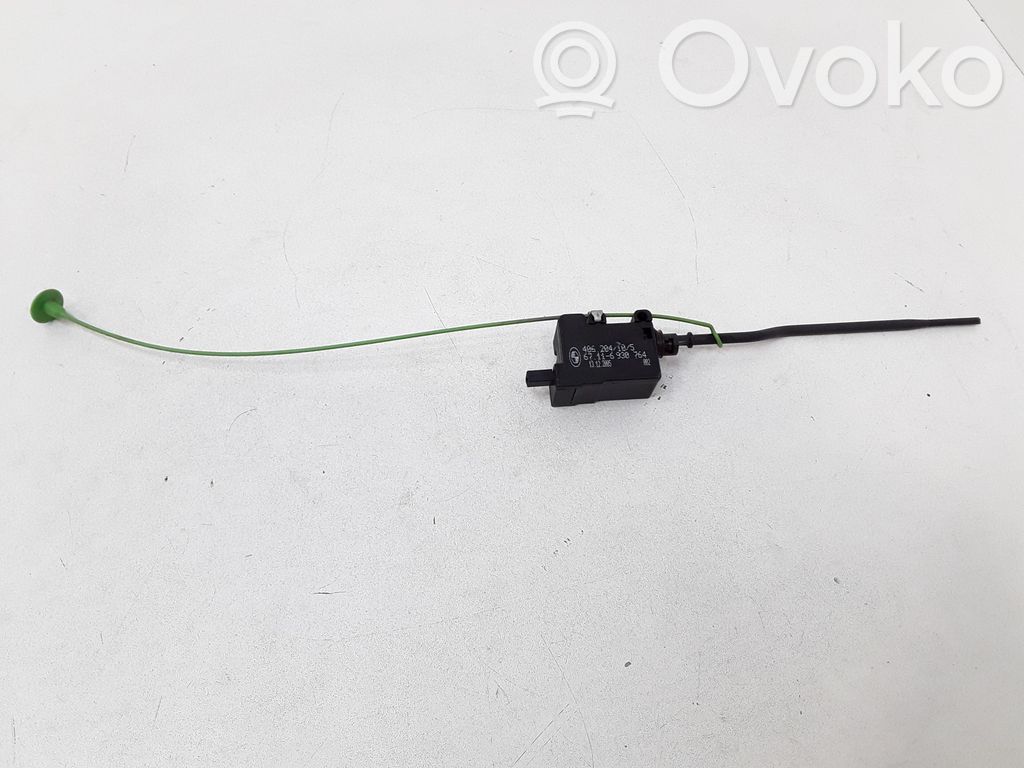 BMW 3 E90 E91 Fuel tank cap lock 