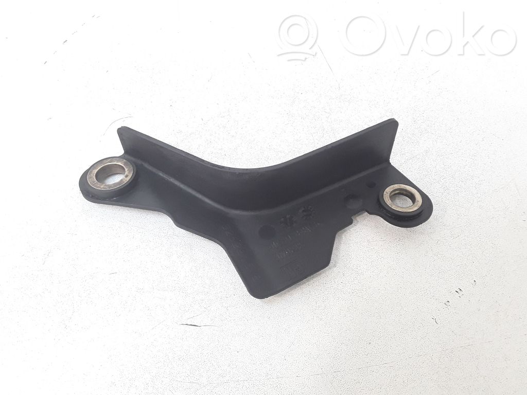 Opel Astra H Engine mounting bracket 