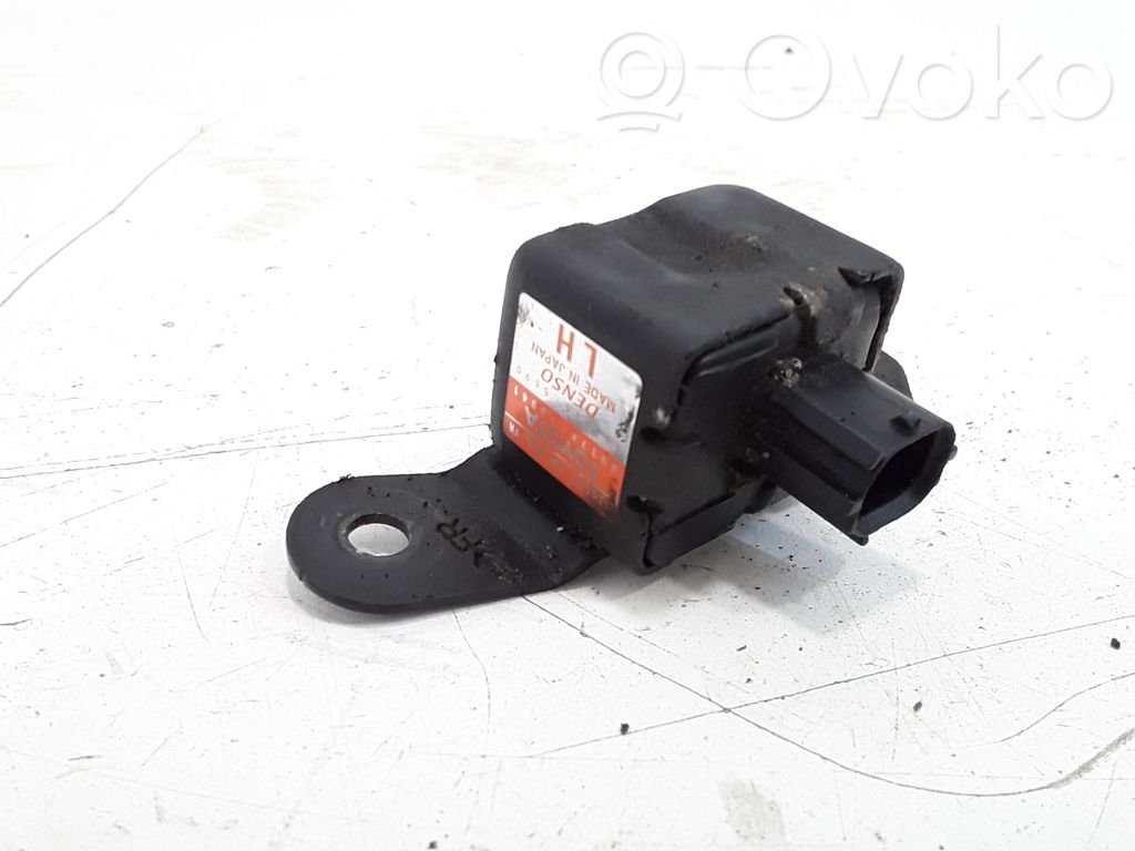 Toyota Corolla E120 E130 Airbag deployment crash/impact sensor 