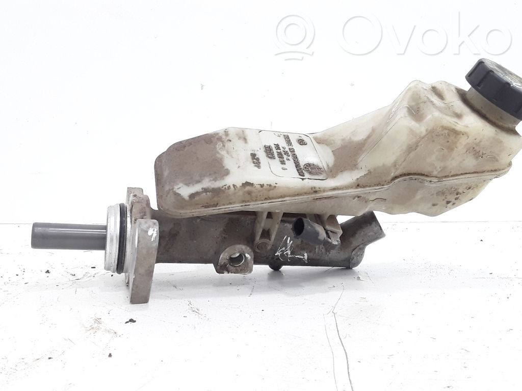 Toyota Corolla E120 E130 Master brake cylinder 