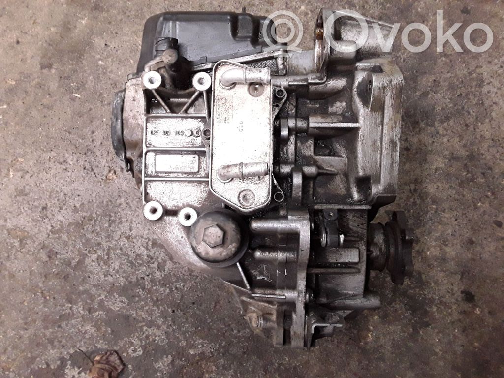 Caja de cambios automática   02E301103G