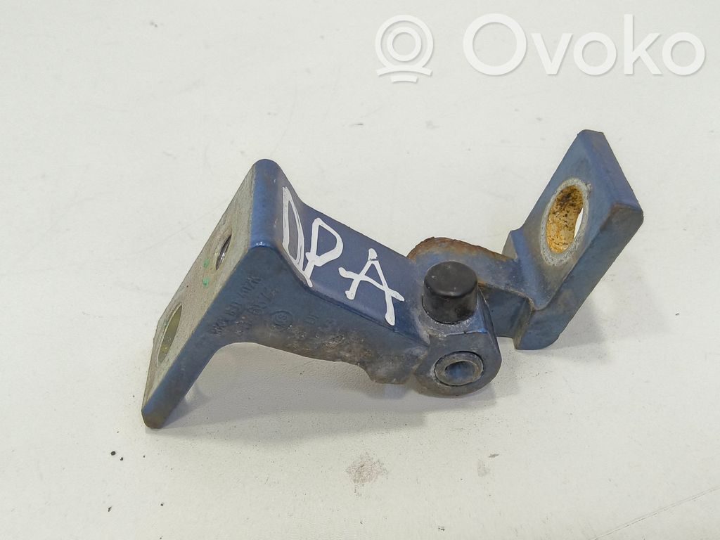 Volkswagen Golf VII Zawias dolny drzwi przednich 