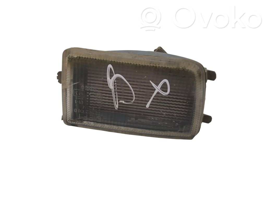Volkswagen Golf III Front bumper turn signal 