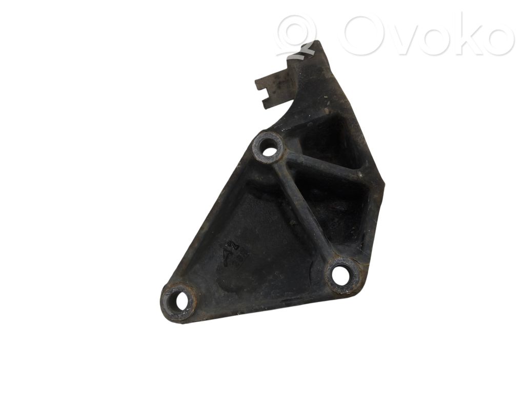 Opel Meriva A Engine mounting bracket 