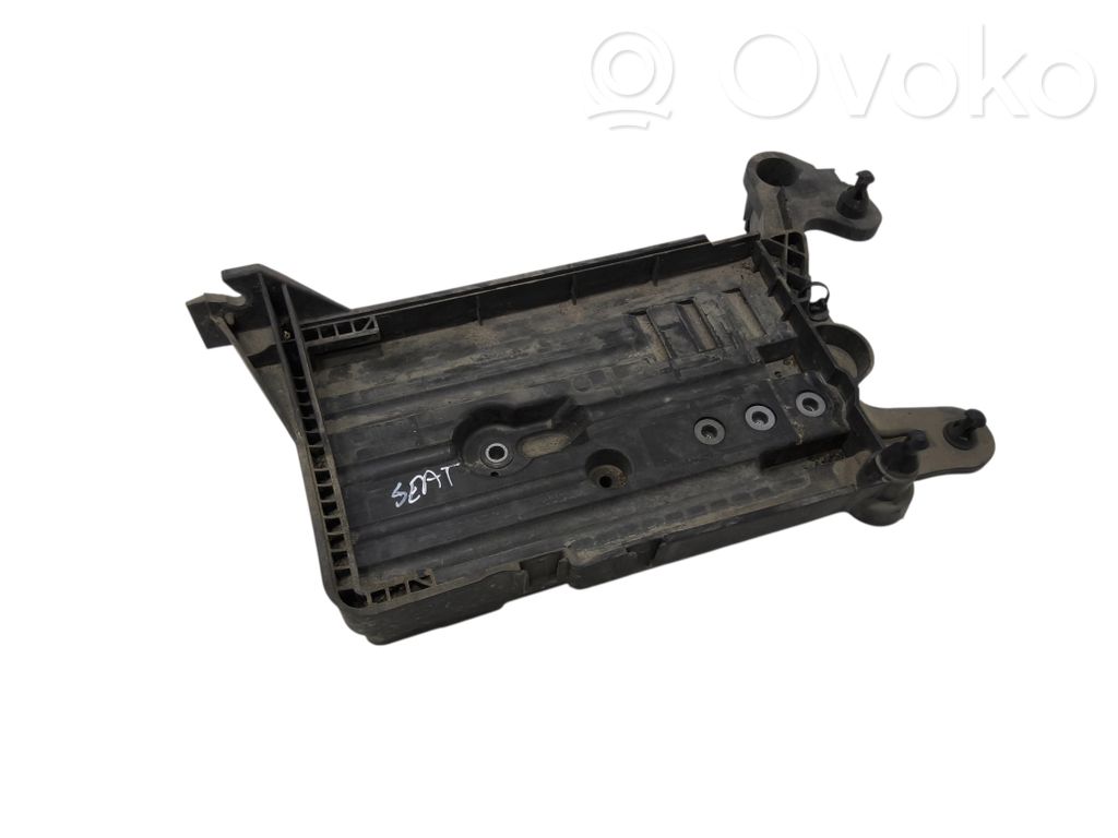 Seat Leon (5F) Batteriegestell 