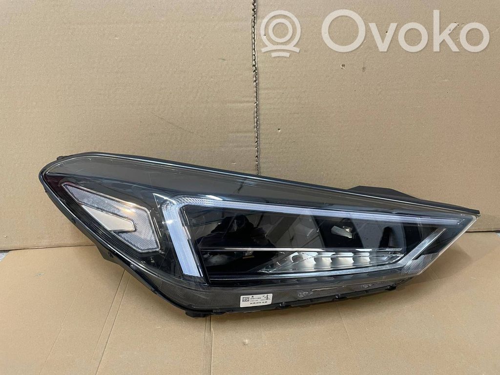 Hyundai Tucson TL Scheinwerfer 