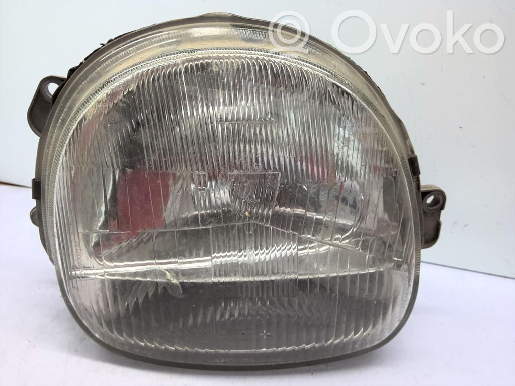 Renault Twingo I Headlight/headlamp 